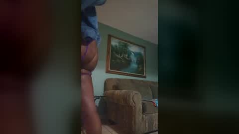 Sugarbotty31 online show from June 13, 2:20 am