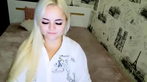 sugarkissx online show from September 13, 5:21 pm