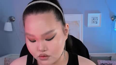 Snapshot of sugarnekoo chatting on October 16, 9:01 am Neko follow me online show from October 16, 9:01 am