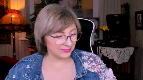 Vivien online show from January 18, 9:13 am