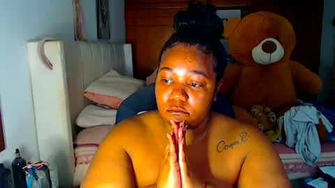 Cami   Back in 2 hours online show from November 9, 3:57 am