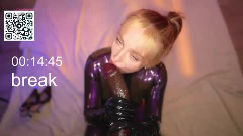 Lika ginger  Jessy blond   online show from February 18, 7:07 am