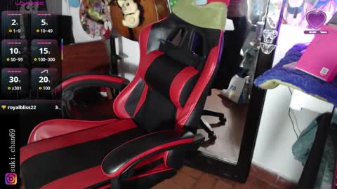 Sukylee online show from October 8, 1:32 am