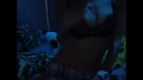 suni online show from March 4, 4:49 am