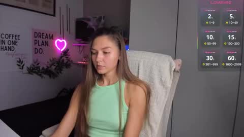 Sofia online show from November 7, 3:06 pm