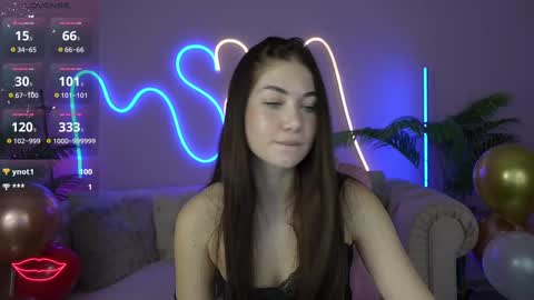 S U N N Y online show from February 14, 3:26 pm