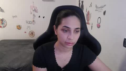 sunrocss online show from December 1, 1:58 pm