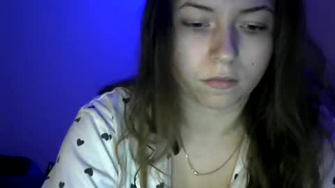 Snapshot of sunset_li chatting on December 18, 5:52 pm Lisa online show from December 18, 5:52 pm
