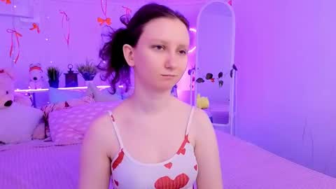 Alice online show from February 2, 1:21 pm