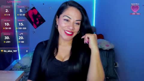 Snapshot of susan_ramires chatting on March 8, 7:51 pm susan ramires online show from March 8, 7:51 pm