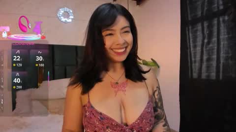 Susana W online show from November 4, 8:25 pm