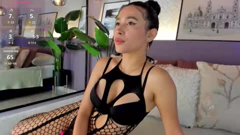 Snapshot of sussanalee chatting on September 20, 12:36 pm Your Squirt queen online show from September 20, 12:36 pm