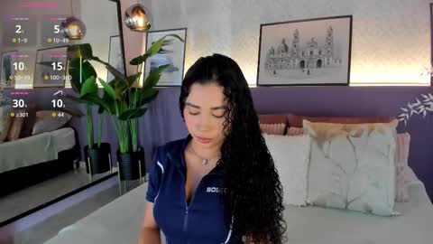 Snapshot of sussanalee chatting on October 17, 11:57 am Your Squirt queen online show from October 17, 11:57 am