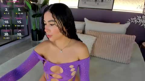 Snapshot of sussanalee chatting on October 1, 12:21 pm Your Squirt queen online show from October 1, 12:21 pm