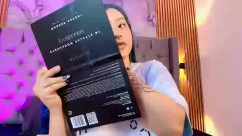 suxan_white online show from March 25, 1:03 pm