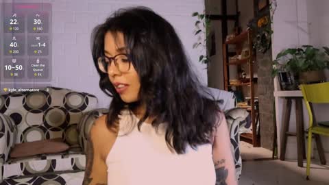 Snapshot of suziekill chatting on January 12, 10:22 pm Suzie online show from January 12, 10:22 pm