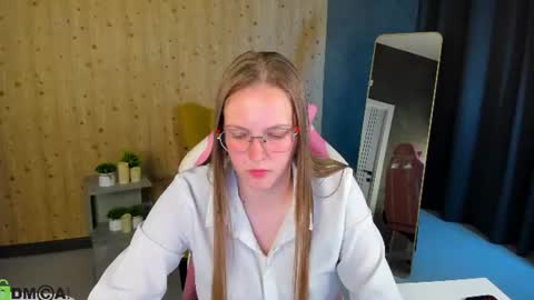 Emma online show from July 21, 4:57 am