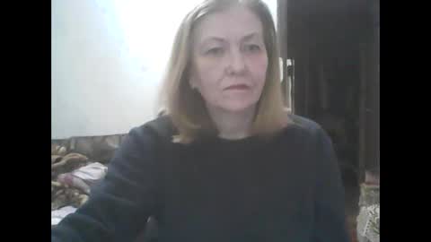 sweet4blonde67 online show from April 21, 1:42 am