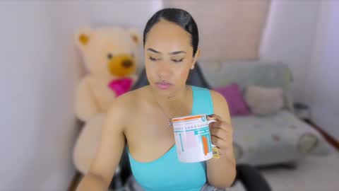 Stephanie online show from December 6, 12:27 pm