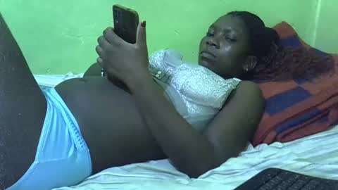 sweet_cherie1 online show from April 15, 7:58 pm