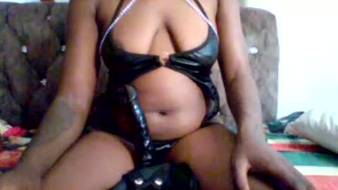 sweet_cherry007 online show from June 25, 3:39 am