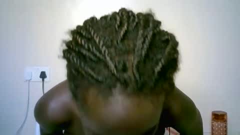 Snapshot of sweet_diva19 chatting on March 10, 9:29 pm sweet_diva19 online show from March 10, 9:29 pm