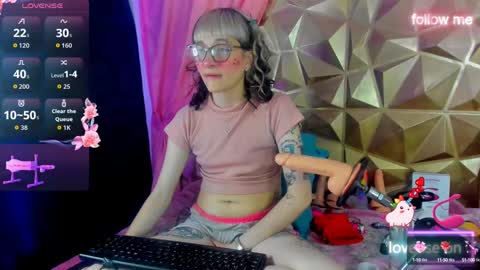  emmili  online show from September 23, 12:58 pm