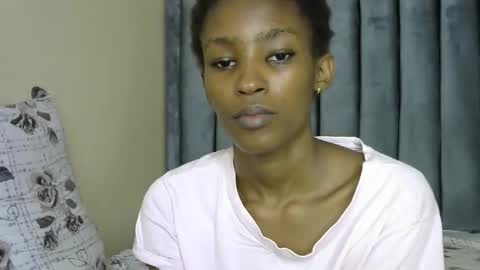 sweet_freaky online show from March 7, 6:26 pm