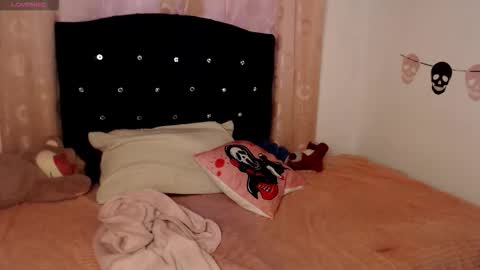 Hannah online show from November 14, 10:48 am