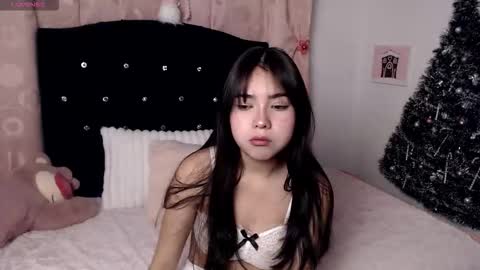 Hannah online show from January 10, 11:15 am