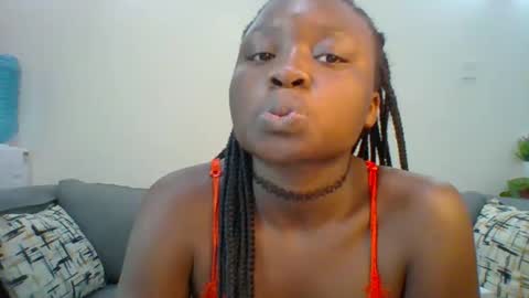 Snapshot of sweet_jenica chatting on January 24, 5:10 am ESTHER NEEMA online show from January 24, 5:10 am