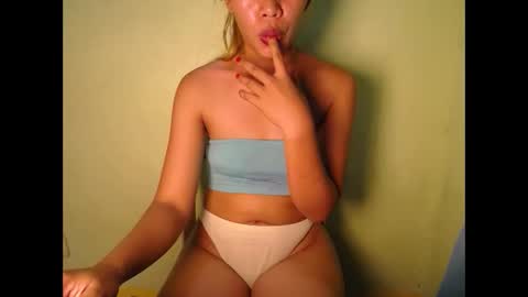 sweet_kitty69xxx online show from May 20, 11:18 am