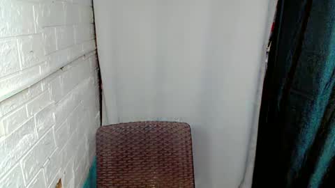 LAIKA online show from January 17, 7:38 am