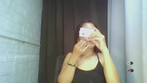 LAIKA online show from October 21, 3:10 am