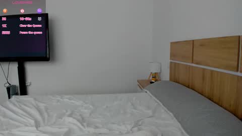 Sabina online show from April 4, 6:23 am