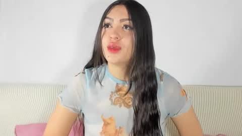 sweet_sophie_7 online show from January 21, 3:21 pm