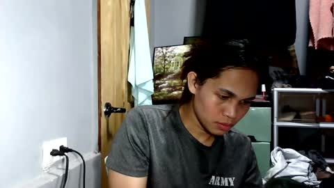 HI IM MONA AND IM YOUR NEXT WIFE online show from June 15, 1:50 am