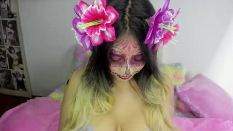              online show from October 29, 5:45 am