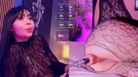 SUSIE online show from December 13, 9:21 pm