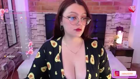 Snapshot of sweet_valery21 chatting on March 4, 9:32 pm valery online show from March 4, 9:32 pm