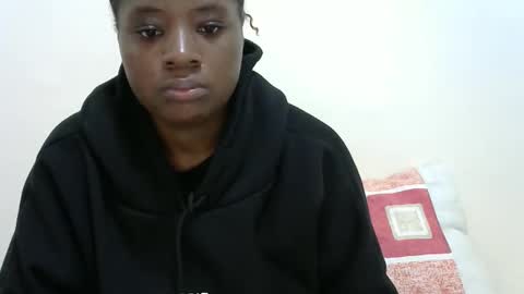 Snapshot of sweet_veebouset chatting on September 27, 9:49 am sweet_veebouset online show from September 27, 9:49 am