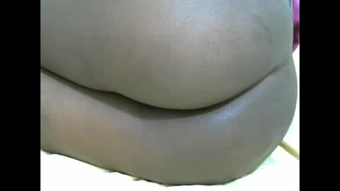 sweet_veebouset online show from February 18, 9:52 am