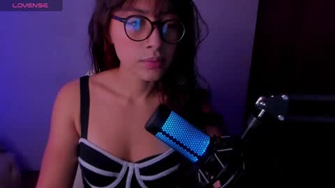 sweet_venus4 online show from March 4, 11:19 am