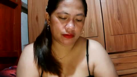 Snapshot of sweetaloha34 chatting on October 15, 8:00 pm sweetaloha34 online show from October 15, 8:00 pm