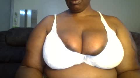 sweetbaby46 online show from February 3, 12:36 pm