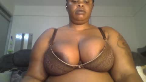 sweetbaby46 online show from April 16, 3:40 am