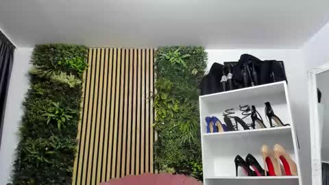 Cherry online show from March 26, 9:00 am