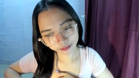 Snapshot of sweetcummer27 chatting on October 20, 10:13 pm SOPHIA online show from October 20, 10:13 pm