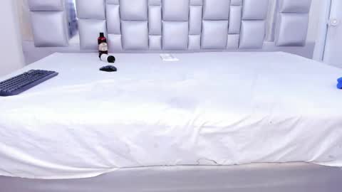 Jimena online show from February 25, 7:01 pm