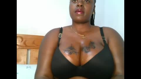 sweetest_snack online show from January 7, 3:23 pm